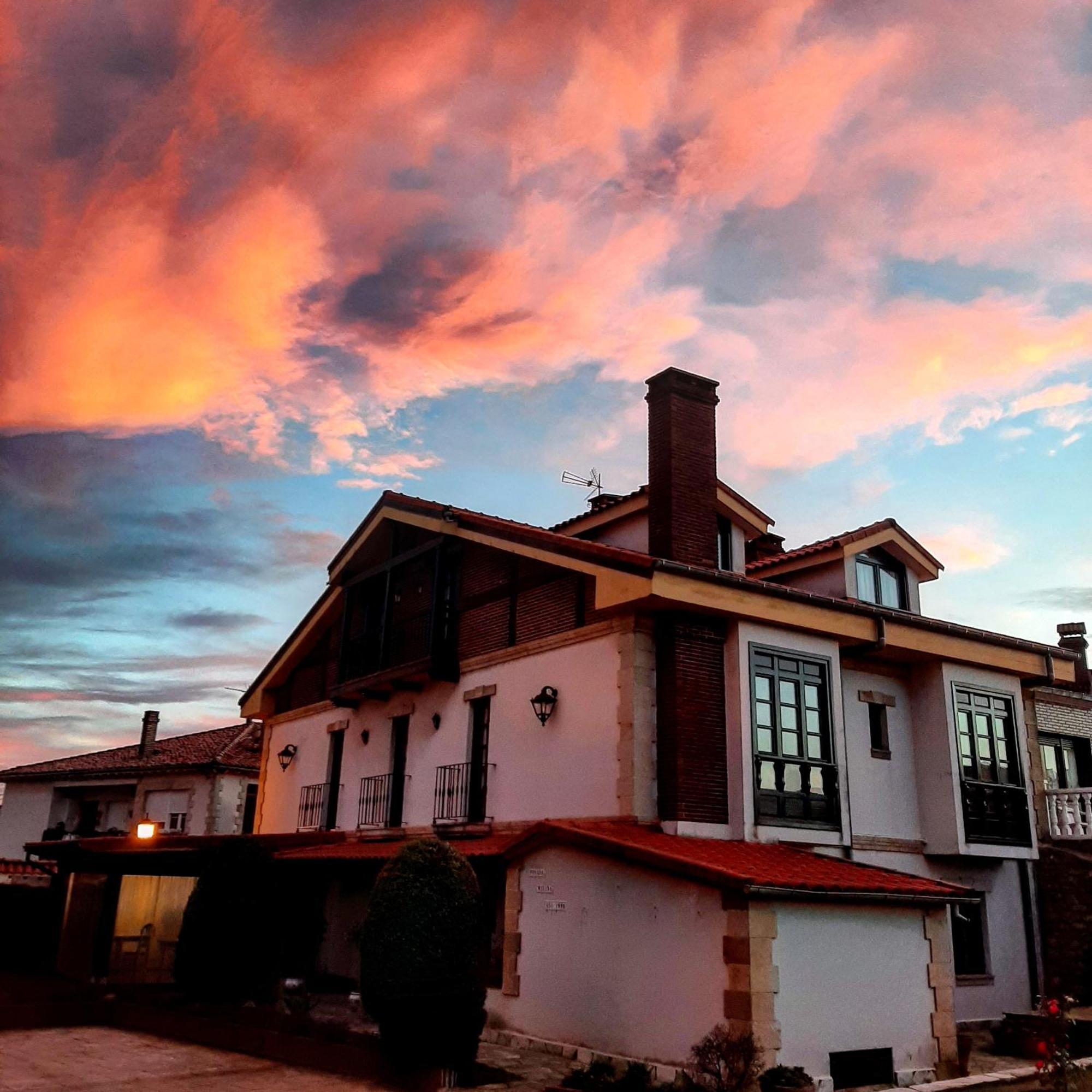 Posada Marina Suances Exteriér fotografie